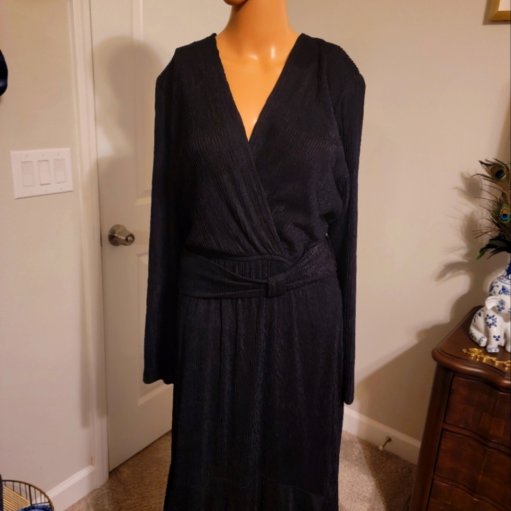 Vintage Black Leslie Fay petite dress size 10
